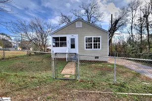 105 Francis Ave, Greenville, SC 29611 - Photo 1