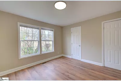 105 Francis Avenue, Greenville, SC 29611 - Photo 18