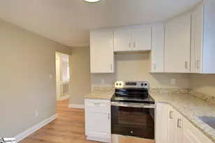 105 Francis Ave, Greenville, SC 29611 - Photo 12