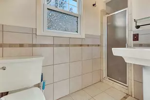 104 Forest Park Dr, Easley, SC 29642 - Photo 24