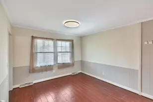 104 Forest Park Dr, Easley, SC 29642 - Photo 20