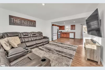 315 Parkridge Way, Simpsonville, SC 29681 - Photo 4