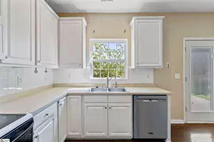 701 Terrace Creek Dr, Duncan, SC 29334 - Photo 4