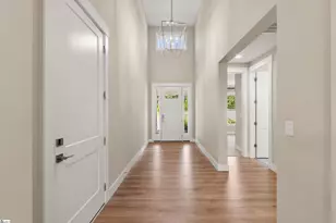 1042 Miller Rd, Greenville, SC 29607 - Photo 4