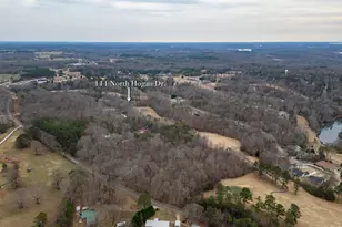 111 N Hogan Dr, Westminster, SC 29693 - Photo 40