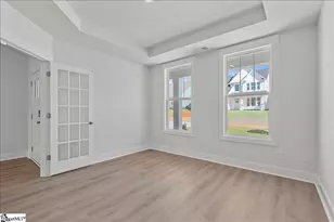 327 Florence St, Spartanburg, SC 29303 - Photo 6