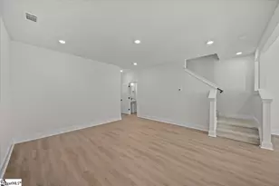 537 W Norvell Ct, Spartanburg, SC 29307 - Photo 12