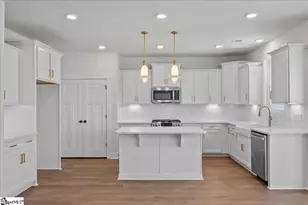 12124 Mahogany Cir, Inman, SC 29349 - Photo 6