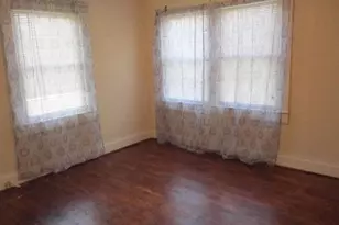 104 Douglas St, Laurens, SC 29360 - Photo 8