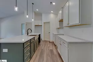 399 Bowers Rd, Travelers Rest, SC 29690 - Photo 14