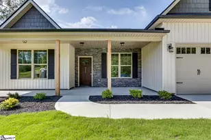 399 Bowers Rd, Travelers Rest, SC 29690 - Photo 4