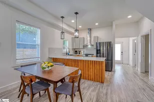 297 Werts St, Greenville, SC 29605 - Photo 10