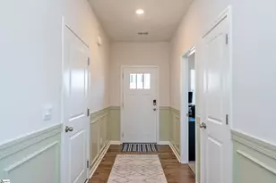 525 Sapling Gap Rd, Greer, SC 29651 - Photo 4