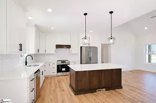 406 Edgewood Dr, Belton, SC 29627 - Photo 10