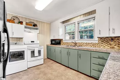 103 Gault Street, Fountain Inn, SC 29644 - Photo 16