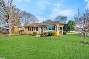 103 Gault St, Fountain Inn, SC 29644 - Photo 2