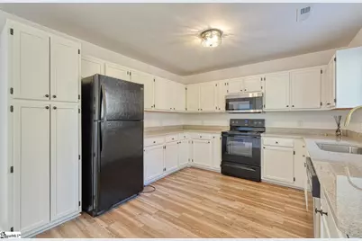138 Gower Road, Spartanburg, SC 29303 - Photo 8