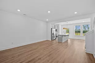 542 W Norvell Ct, Spartanburg, SC 29307 - Photo 10