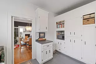 513 NE Main St, Easley, SC 29640 - Photo 10