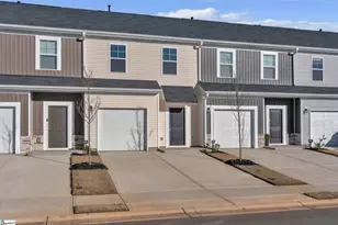 106 Randwick Ln, Greer, SC 29651 - Photo 2