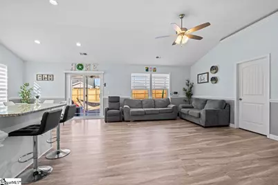 1366 Romany Court, Boiling Springs, SC 29316 - Photo 4