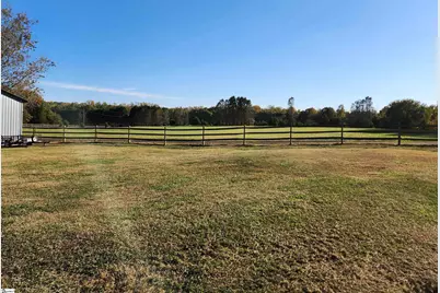 240 Simmons Road, Woodruff, SC 29388 - Photo 2