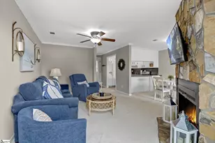 20D Hartwell Villas St, Anderson, SC 29626 - Photo 16