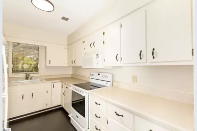 125 Inglewood Way, Greenville, SC 29615 - Photo 14