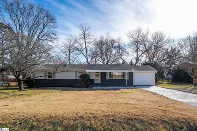 105 Mauldin Circle, Mauldin, SC 29662 - Photo 1