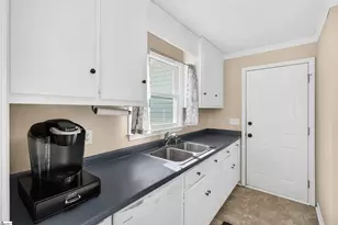 404 Frostberry Ct, Fountain Inn, SC 29644 - Photo 14