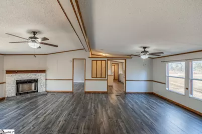 514 Dewaynes Drive, Wellford, SC 29385 - Photo 4