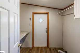 514 Dewaynes Dr, Wellford, SC 29385 - Photo 12