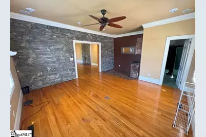 308 W Poinsett Street, Greer, SC 29650 - Photo 14