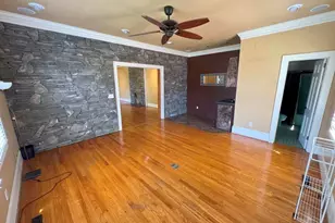 308 W Poinsett St, Greer, SC 29650 - Photo 14