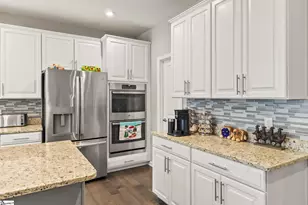 105 Fawn Hill Dr, Simpsonville, SC 29681 - Photo 10