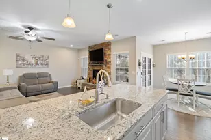 105 Fawn Hill Dr, Simpsonville, SC 29681 - Photo 8