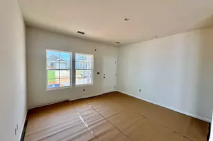 12123 Lansbury Dr, Inman, SC 29349 - Photo 4