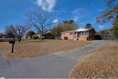 106 Middleton Lane, Greenville, SC 29607 - Photo 2