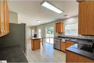 204 Sawyer Drive, Greenville, SC 29605 - Photo 10