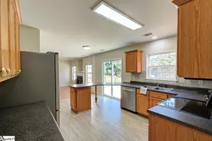 204 Sawyer Dr, Greenville, SC 29605 - Photo 10