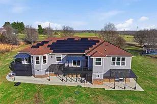 240 Wilkins Rd, Campobello, SC 29322 - Photo 2