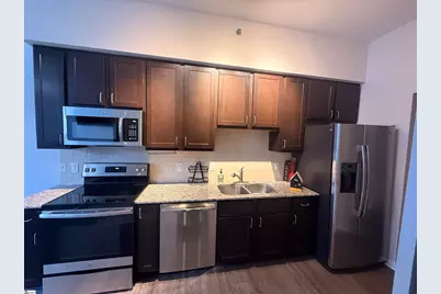 100 E Washington Street #Unit 23, Greenville, SC 29601 - Photo 6