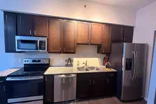 100 E Washington St, Greenville, SC 29601 - Photo 6