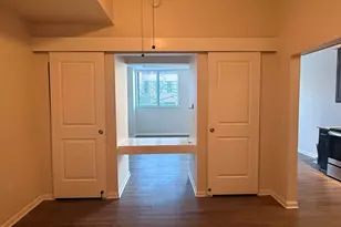 100 E Washington St, Greenville, SC 29601 - Photo 16