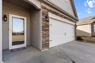 521 Friar Park Ln, Lyman, SC 29635 - Photo 4