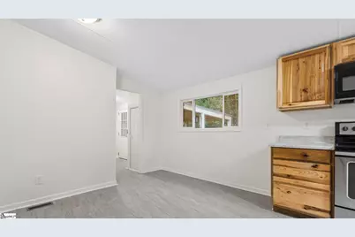 24 Layton Drive, Greenville, SC 29617 - Photo 10