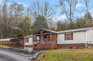 24 Layton Dr, Greenville, SC 29617 - Photo 2