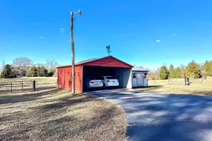 1460 Henderson Rd, Gray Court, SC 29645 - Photo 18