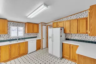 348 Cann Rd, Anderson, SC 29625 - Photo 12