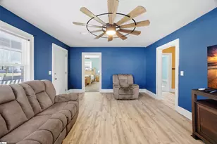 600 S Main St, Greer, SC 29650 - Photo 6